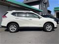 2015 Nissan X-Trail Hybrid