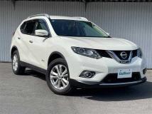 2015 Nissan X-Trail Hybrid