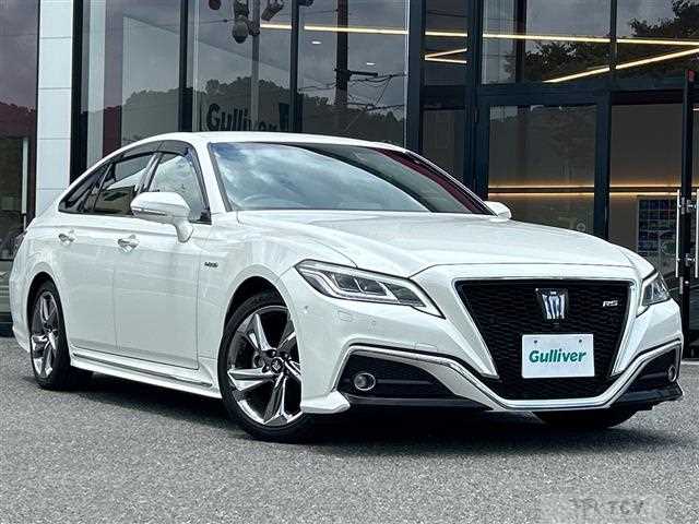 2019 Toyota Crown Hybrid