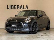 2022 BMW MINI