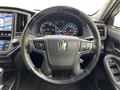 2014 Toyota Crown Hybrid