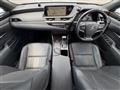 2019 Lexus ES
