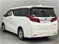2022 Toyota Alphard Hybrid
