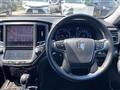 2014 Toyota Crown Hybrid