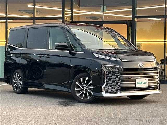 2023 Toyota Voxy