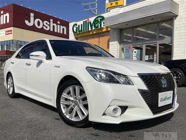2014 Toyota Crown Hybrid