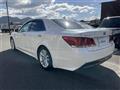 2014 Toyota Crown Hybrid