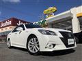 2014 Toyota Crown Hybrid