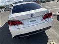 2014 Toyota Crown Hybrid