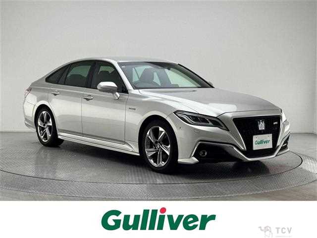 2018 Toyota Crown Hybrid