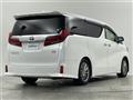 2020 Toyota Alphard Hybrid