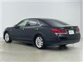 2013 Toyota Crown Hybrid