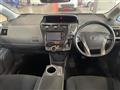 2013 Toyota PRIUS α