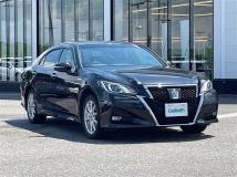 2016 Toyota Crown Hybrid