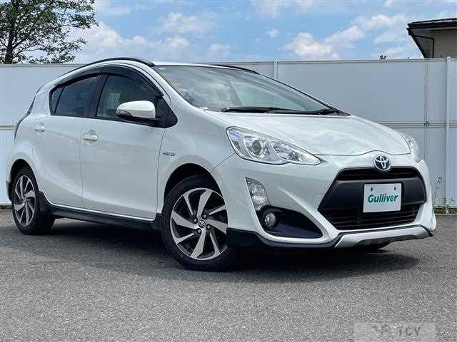 2016 Toyota AQUA
