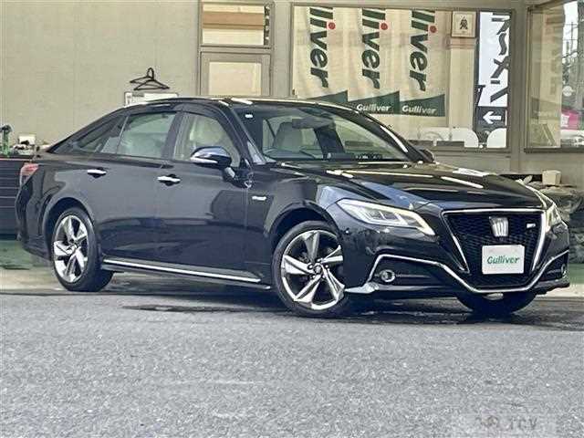 2018 Toyota Crown Hybrid