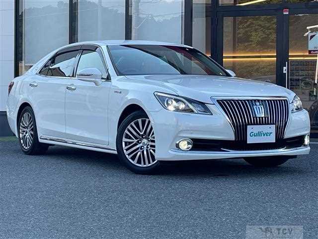 2015 Toyota Crown Majesta