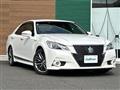 2013 Toyota Crown Hybrid