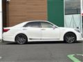 2013 Toyota Crown Hybrid