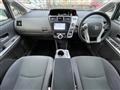 2011 Toyota PRIUS α