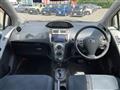 2005 Toyota Vitz