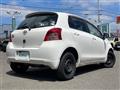 2005 Toyota Vitz