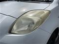 2005 Toyota Vitz