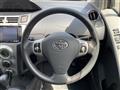 2005 Toyota Vitz
