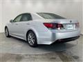 2015 Toyota Crown Hybrid