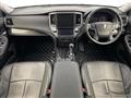 2013 Toyota Crown Hybrid