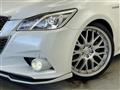 2013 Toyota Crown Hybrid