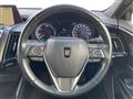 2018 Toyota Crown Hybrid