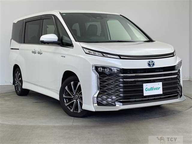 2022 Toyota Voxy