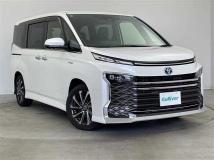 2022 Toyota Voxy