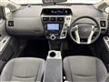 2011 Toyota PRIUS α