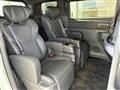 2024 Toyota Alphard Hybrid