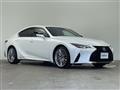 2021 Lexus IS