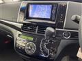2013 Toyota Estima