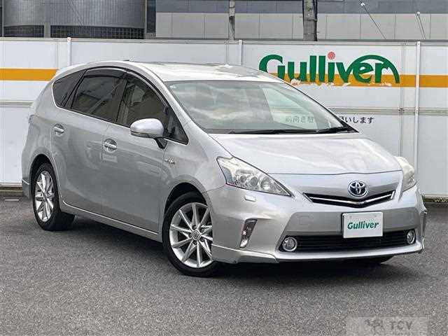 2013 Toyota PRIUS α