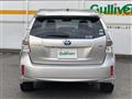 2013 Toyota PRIUS α