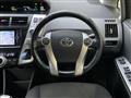 2013 Toyota PRIUS α