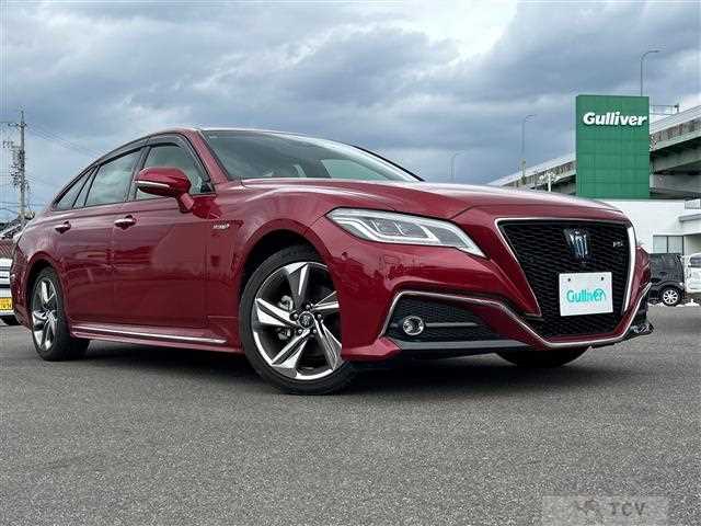 2019 Toyota Crown Hybrid
