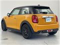 2017 BMW MINI