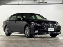 2016 Toyota Crown Majesta