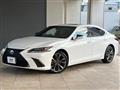 2019 Lexus ES