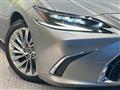 2021 Lexus ES