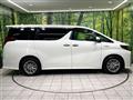 2020 Toyota Alphard Hybrid
