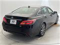 2019 Toyota Crown Hybrid