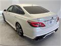 2018 Toyota Crown Hybrid
