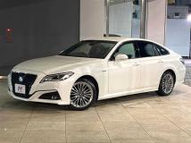 2018 Toyota Crown Hybrid